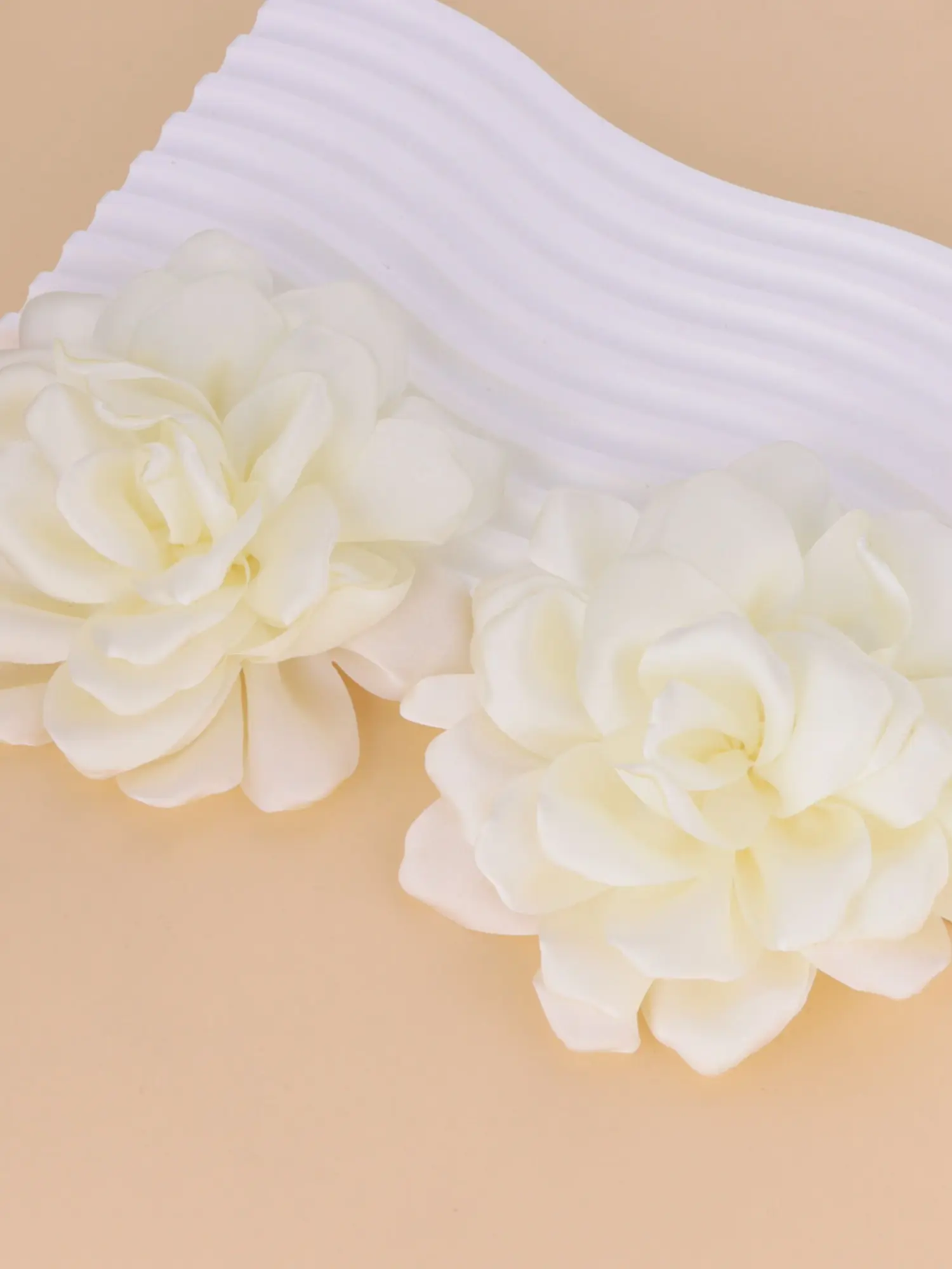 Exaggerated Fabric Design Large Flower Earrings, Unique Fashion High-End Floral Ear Rings, Stylish and Eye-Catching Jewelry Accessories