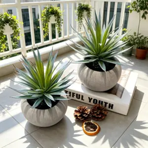 Artificial Plants Indoor, Matte Pot Mini Artificial Plants Agave, 8.07 in Faux Agave Plant UV Resistant Gray Cement Pot, Perfect for Living Room Bathroom Study Desk Decor, Ideal as a Gift, 1 Pcs