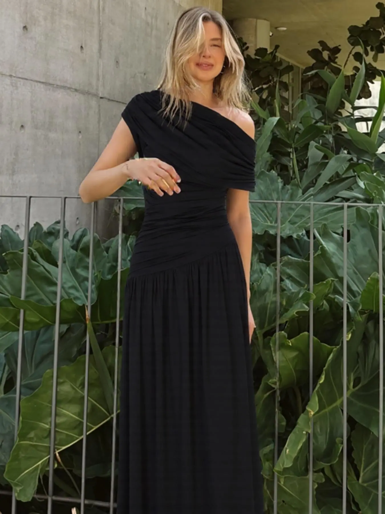 one shoulder lady club dress cocktail women's black and white dress Malta Black & White One-Shoulder Midi Dress Club L London