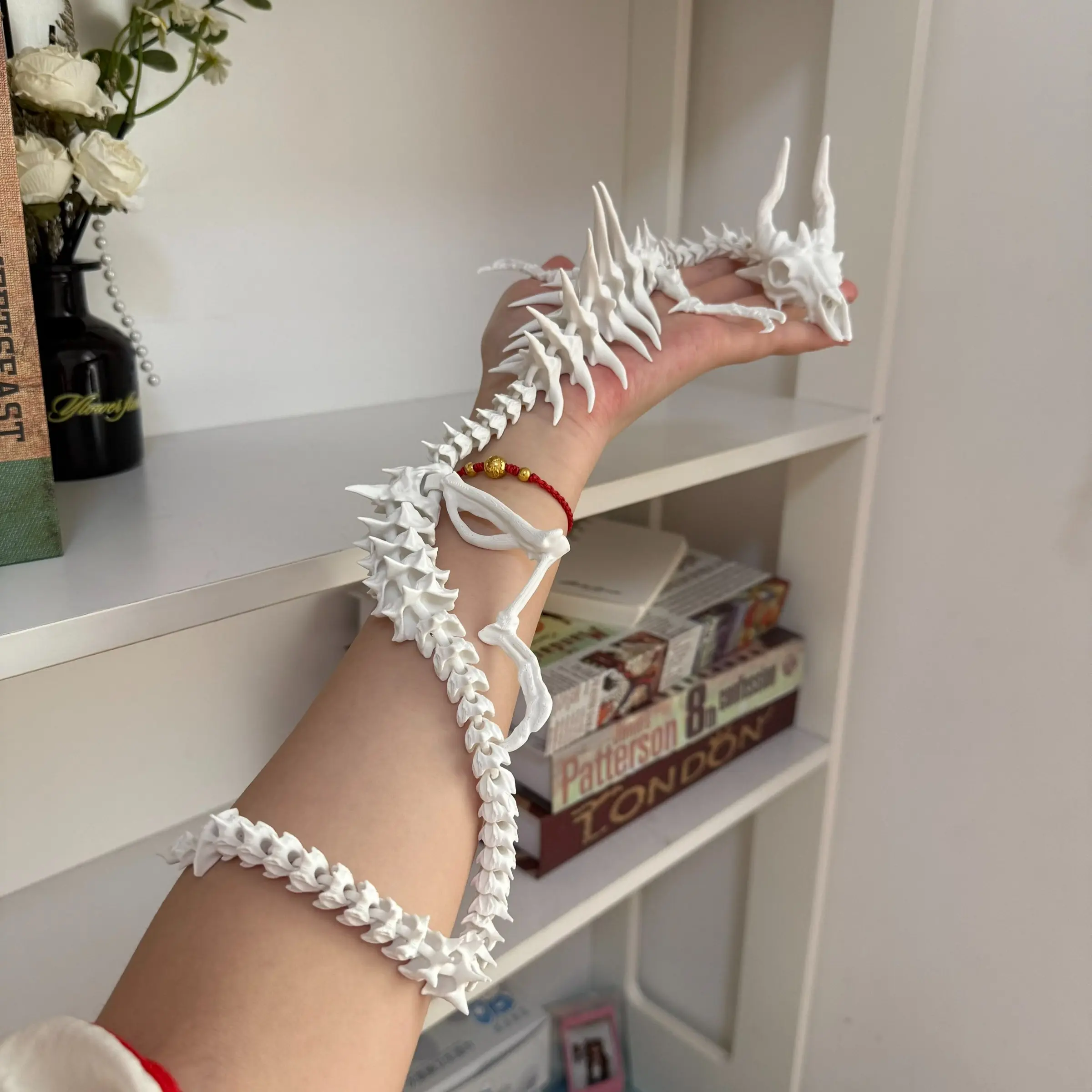25 Inch Articulated Dragon Skeleton Statue – 3D Printed Fantasy Creature Model with Realistic Bone Structure and Sharp Spikes, Poseable Dragon Figure, Dark Fantasy Desk Decor, Collector Display Ornament