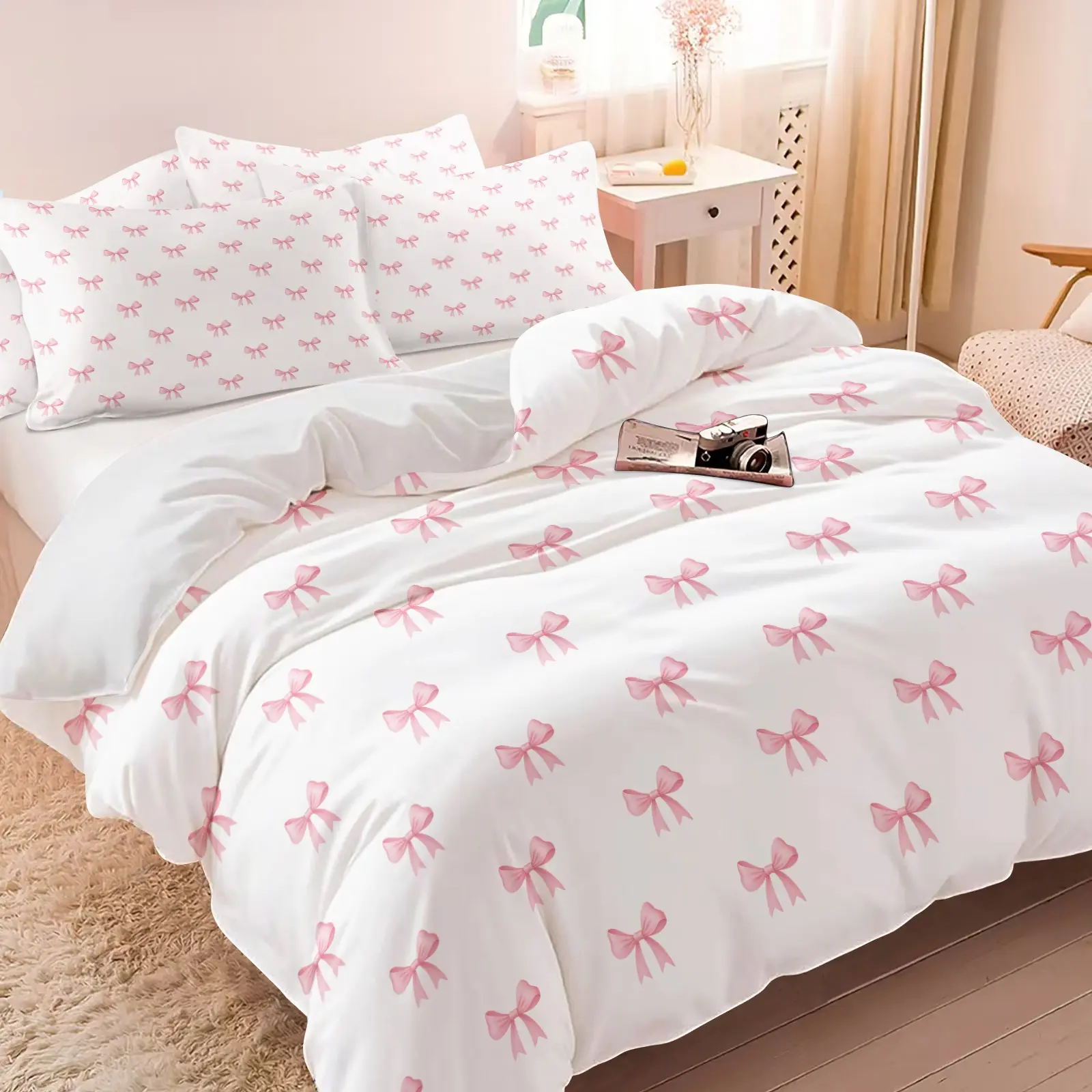 3PCS Coquette Pink Bow Duvet Cover Set (1 Duvet Cover + 1‑2 Pillowcases), Soft Cozy Skin‑Friendly Bedding, Minimal Light Pink Bow All‑Over HD Digital Print, Perfect for Y2K Girls Bedroom Decor