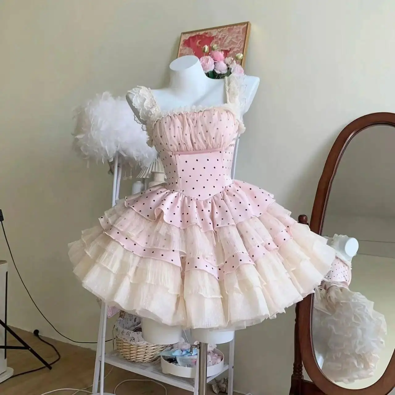 Japanese Sweet Princess Dress Women Lolita Suspender Dress Elegant Butterfly Pearl Beads Bow Trailing Puffy Mini Dresses