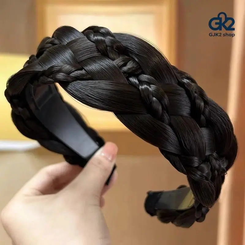 Braided Crown Headband for Women, Y2K Boho Faux Braid Hair Hoop, Non-Slip Woven Hairband with Inner Teeth, Elegant Comfortable Hair Accessory for Daily Wear, Parties, Weddings & Halloween