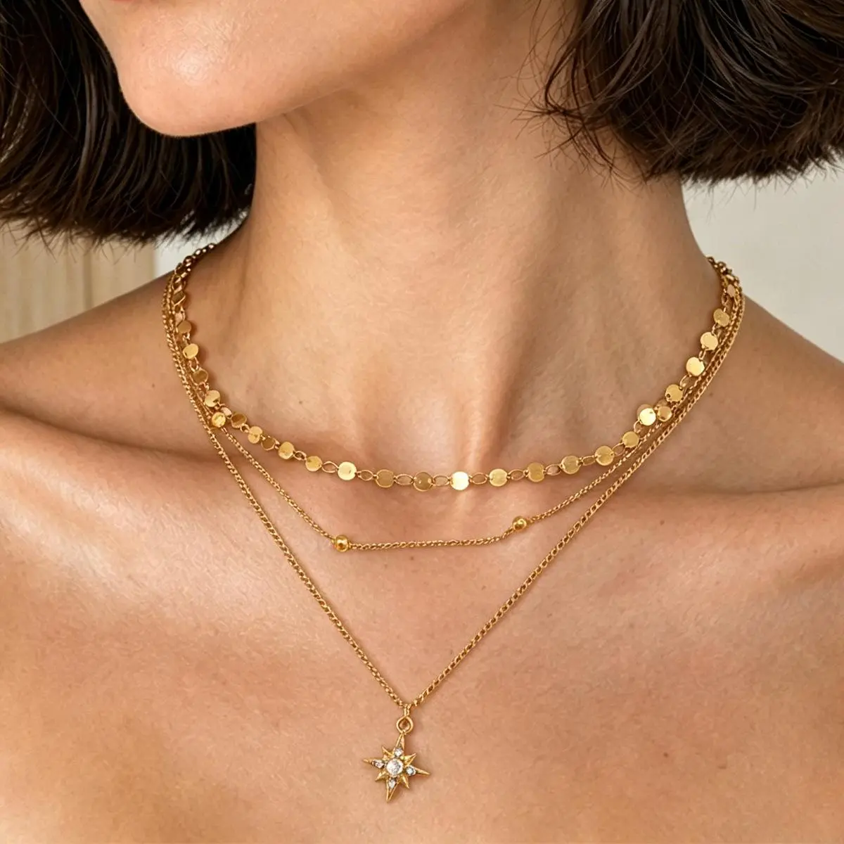 Y2K Viral Starburst Pendant Necklace Main Character Energy Baddie Aesthetic Celestial Gold Statement Jewelry