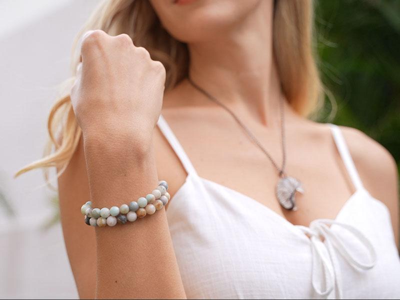 Bivei Natural Gemstone Semi Precious Healing Crystals Handmade Stretchy Round Beads Bracelet,Stocking Stuffers for Women Enhance Positive Energy