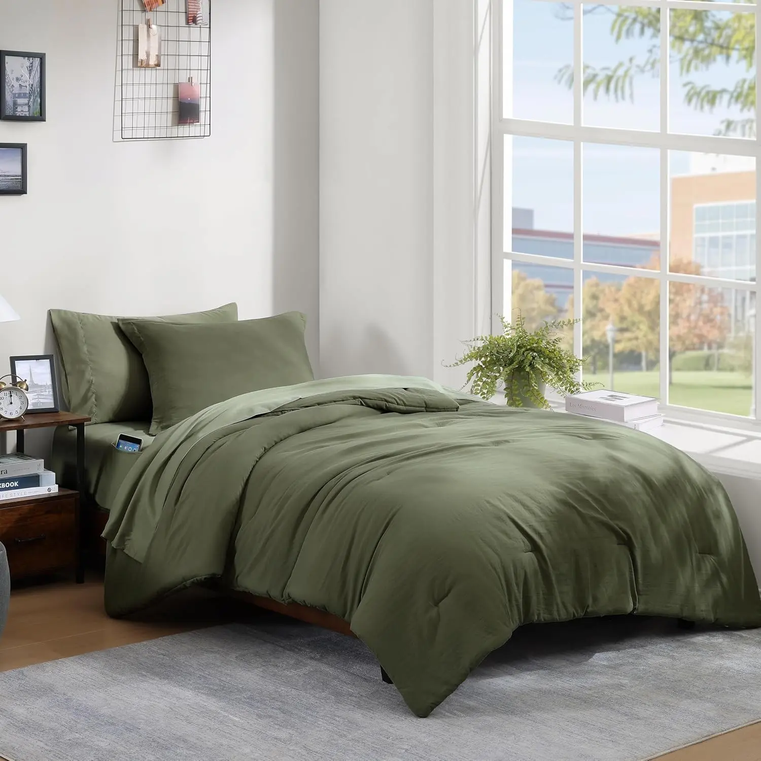 Twin/Twin XL Comforter Set - 2 Pieces Olive Green Comforter Prewashed Soft Lightweight for All Seasons,Fluffy Down Alternative Twin XL Comforter with 1 Pillow Sham