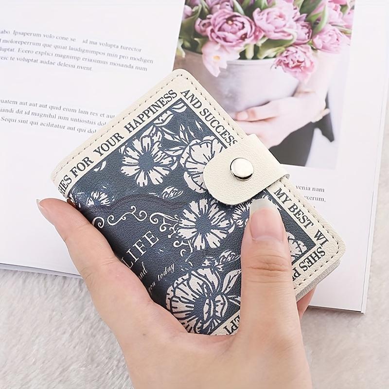 Stylish Women's Credit Card Holder, Compact Multi-Slot Wallet for Cards, Driver's License, Business Cards & Documents