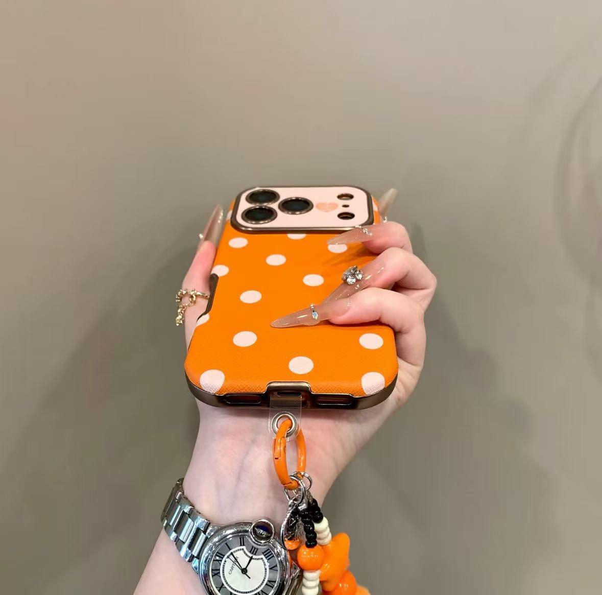 Chic Oversized Window Polka Dot Shockproof Case for iP17Promax/16/15/14 - Luxury & Unique Protection for Your Phone Aesthetic Cellphone Smartphone Casing