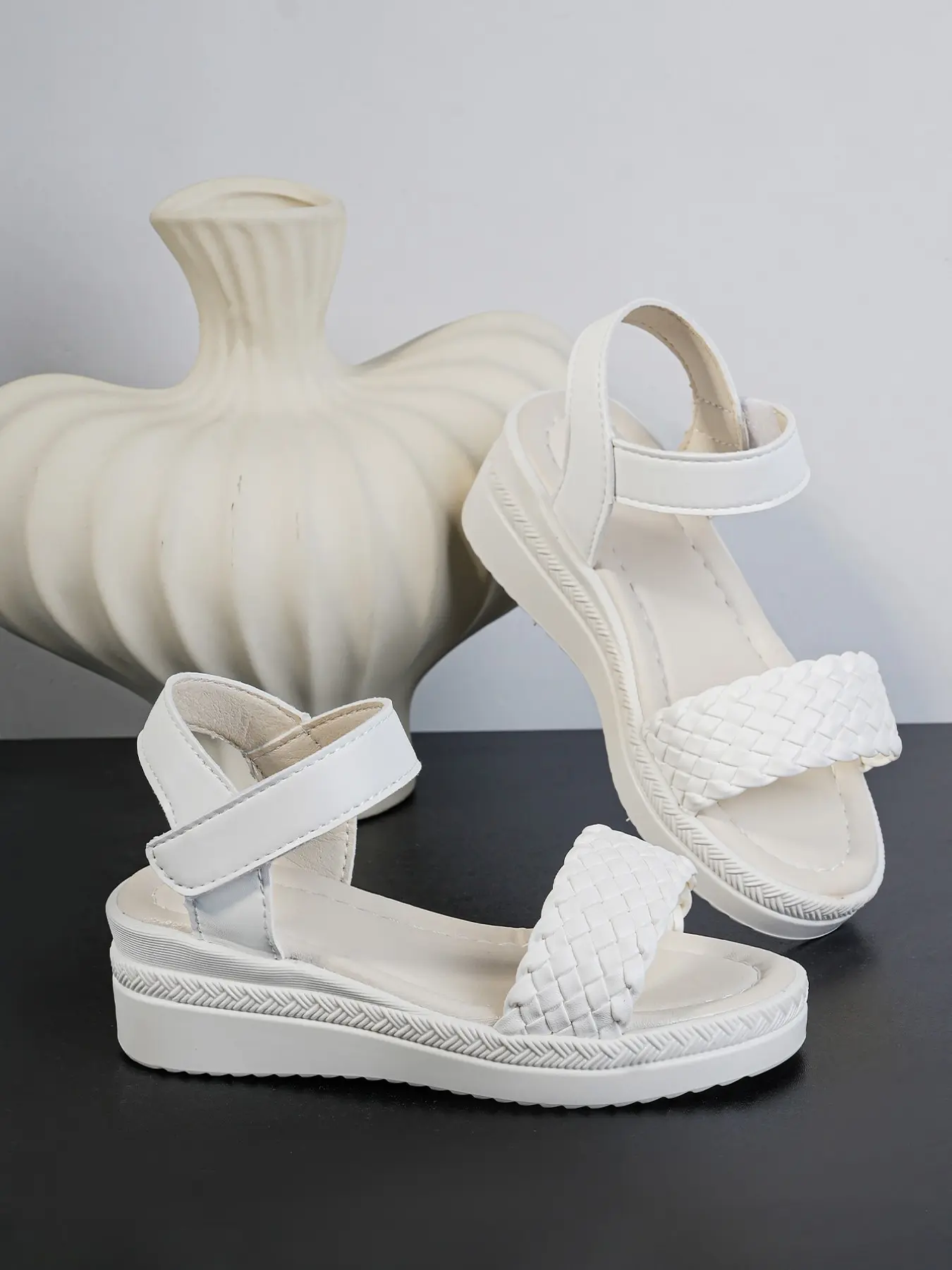 Summer Thick Sole Wedge Sandals for Teen Girls, Comfy Footwear Sandals, Fashionable and Comfortable, Perfect for Back-To-School and Daily Wear