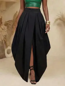 Oversized Skirt for Winter, Classy and Elegant Party Dress, Fashionable New Design for Spring, Valentine's Day Holiday Wear