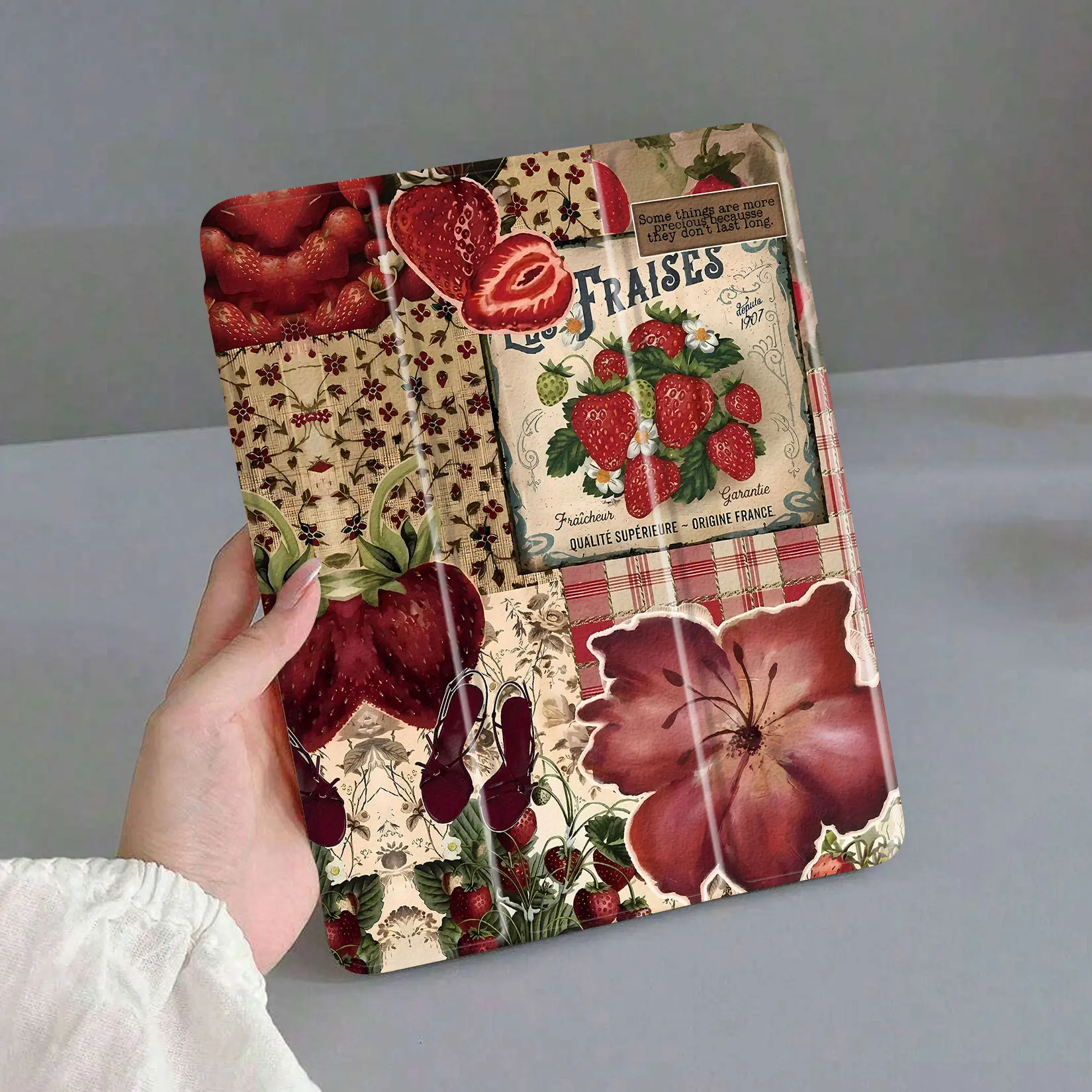 Vintage Strawberry Art Print - Retro Floral Decorative Art, Vibrant Strawberry Design, Ideal for Home or Kitchen Accents, Charm-Adding Gifting Option