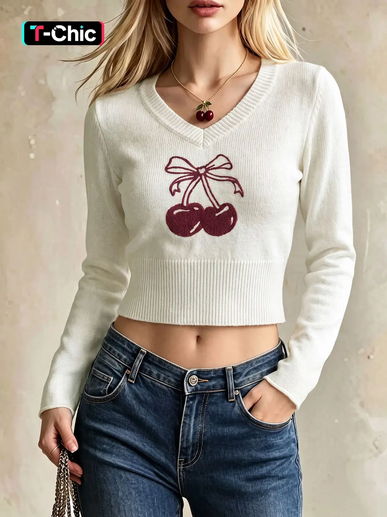 Women's Round Neck Cherry Print Slim Fall/Winter Casual Fashion Versatile Long Sleeve Short Knit Pullover Top – Daily Wear, Party & Date