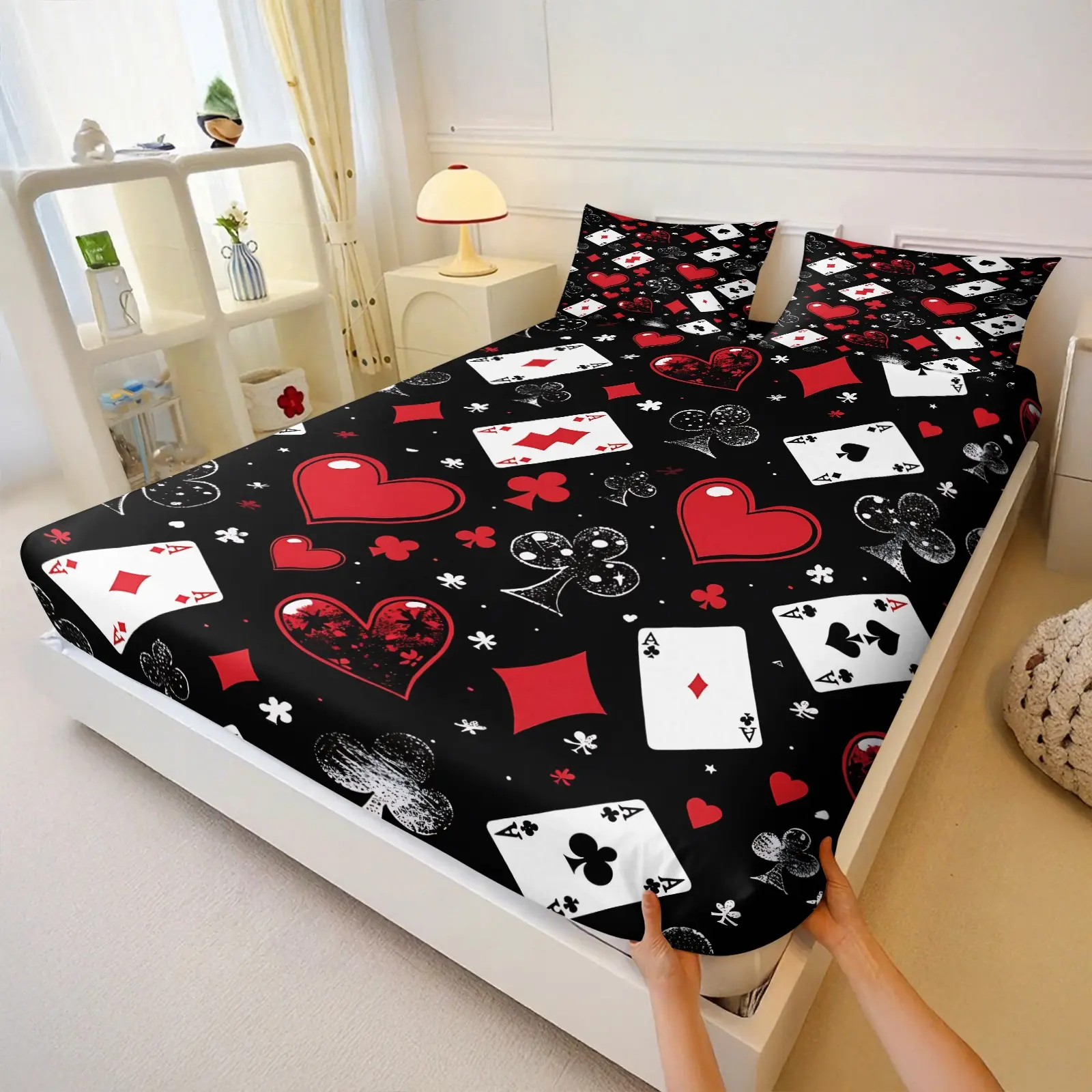 Vintage Distressed Playing Cards Bed Sheet Set, Soft Non-Slip Edge, 3-Piece Fitted Sheets, Ideal for Daily Sleep Comfort