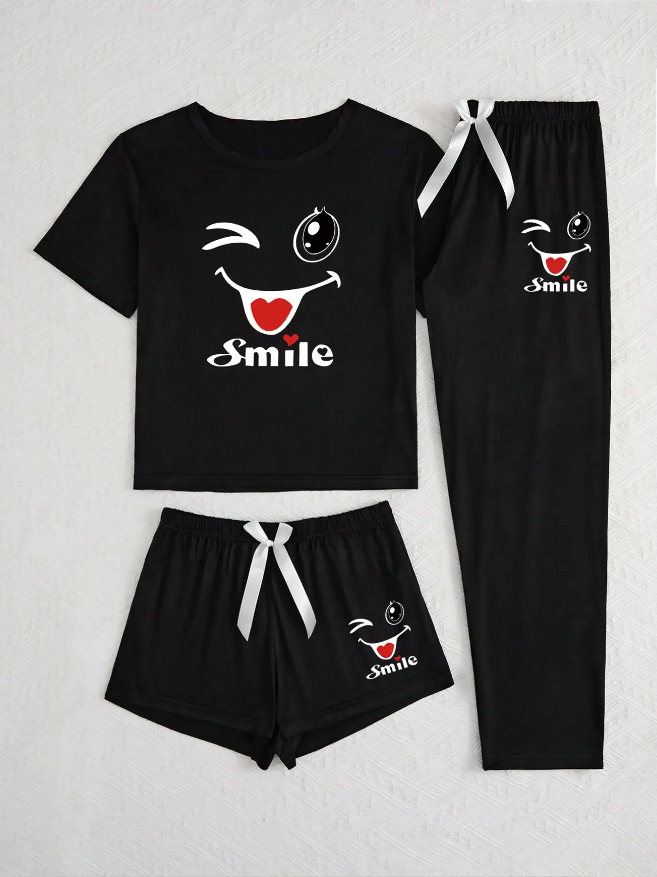 Women's Fun Smiley Face Print Pajamas, Comfortable 3-Piece Loungewear Set, Ideal for All Seasons, Casual Home Wear, Ladies Sleepwear