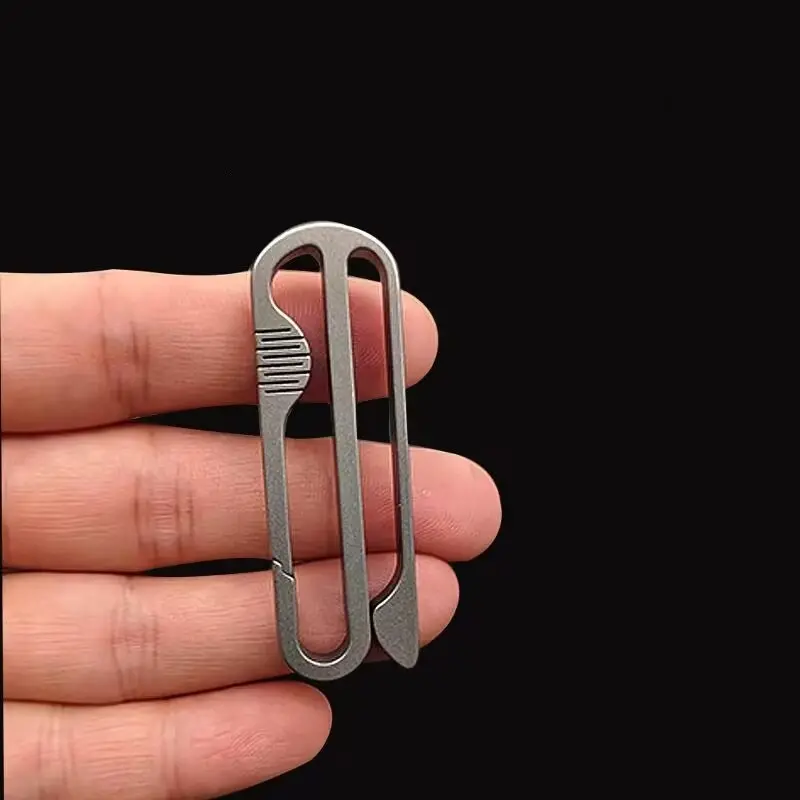 High-End Titanium Alloy Car Keychain, Men's Belt Buckle, Sport Pants Hook, Unique Waistband Lock, Titanium Clip, 1pcs