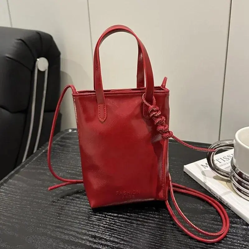 Women's PU Leather Compact Mini Crossbody Bag - 2025 New Korean Luxury Retro Style, Casual Use, Adjustable Strap, Simple Shape