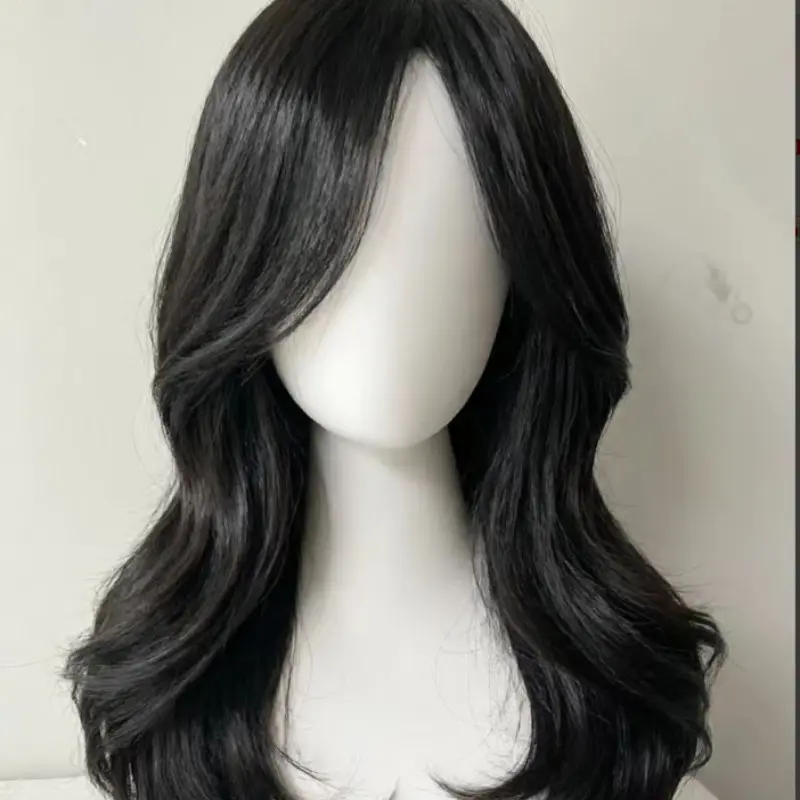 Long Wavy Synthetic Wig, Long Hair Wig for Women, Heat-Resistant Fiber, Elegant Style, Perfect for Daily Use, Events, Parties