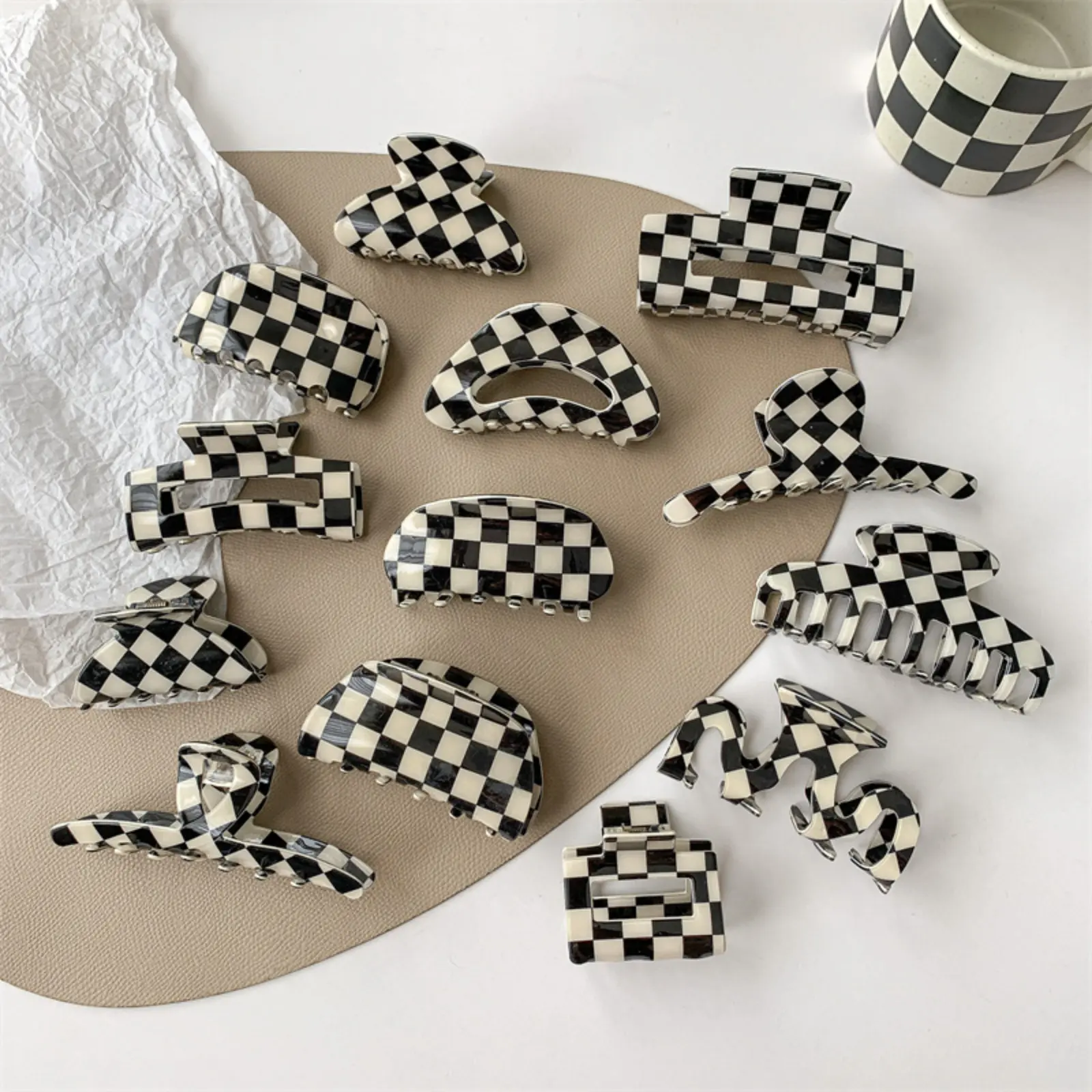 Black White Checkered Hair Claw Clips for Women, Trendy Acrylic Checkerboard Grab Clips, Multi Shapes Large Medium Hair Jaw Clips, Fashion Non Slip Hair Accessories for Half Up Ponytail Daily Casual Hairstyle
