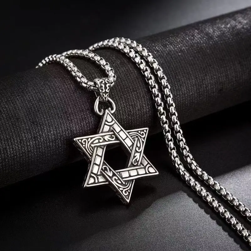 Vintage Celtic Hexagram Necklace - Antique Silver Star Pendant, Long Edgy Retro Jewelry with Versatile Streetwear Vibe for Men, Ideal for Daily & Everyday Hip-Hop Wear