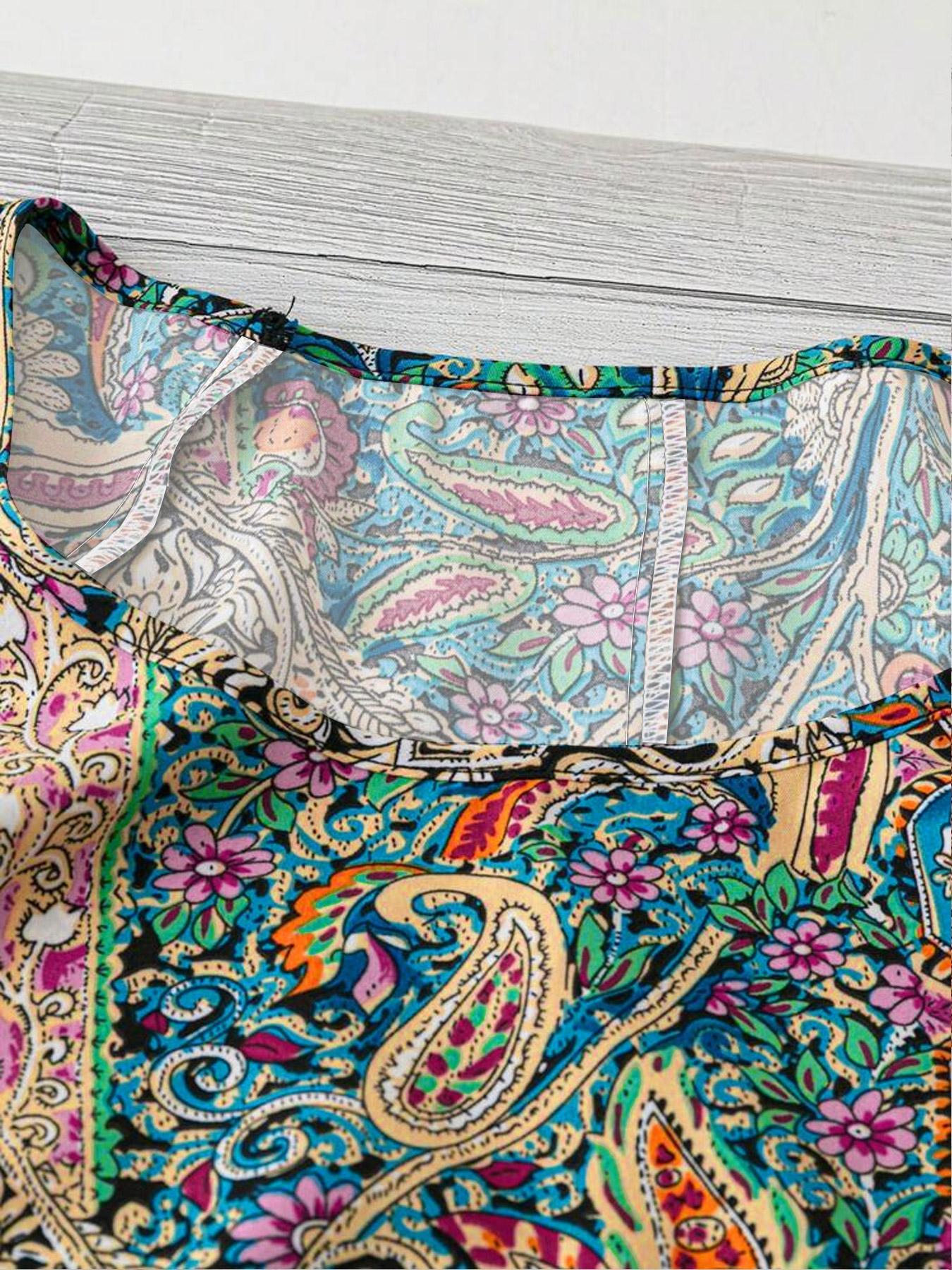 【Plus Size】 Paisley Print Blouse, Boho Casual Short Sleeve Top for Daily Holiday Vacation Wear, Women Plus Clothing for Summer