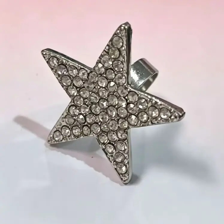 Luxury Commuting Ring with Full Diamond Stars, Unique Design, Versatile for Round Faces, Decorative Accessory