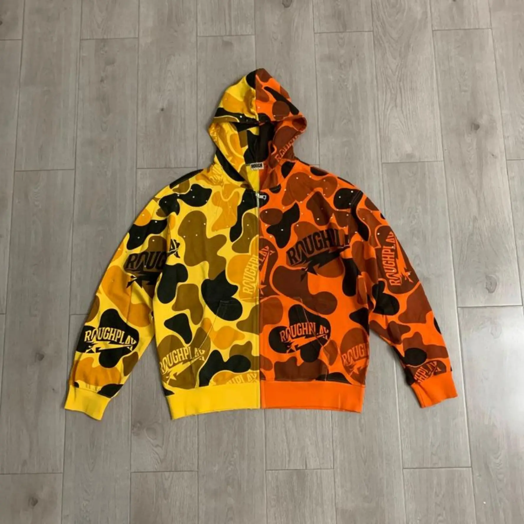 RoughPlay Camo Rhinestone Full Zip Up Hoodie 100% Cotton Heavyweight Oversized Drop Shoulder Jacket Camo Shine Jacket Military Rave Fit Y2K Vintage Washed Sweatshirt Alternative Streetwear Black Friday Deal