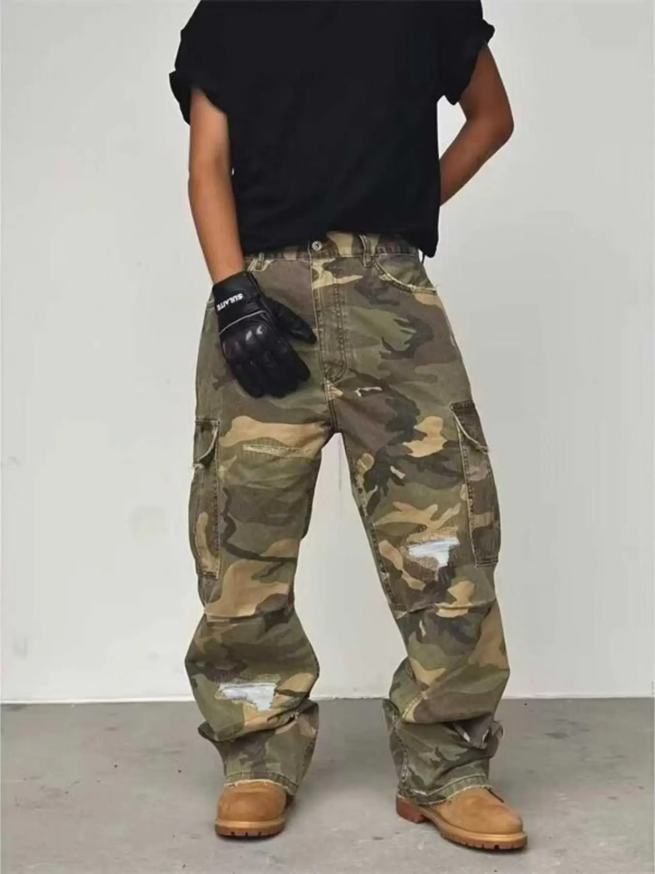 Men's Vintage Camouflage Print Ripped Edge Multi-Pocket Work Pants, Casual Loose Straight Leg Jeans, All-Season Menswear Fashion