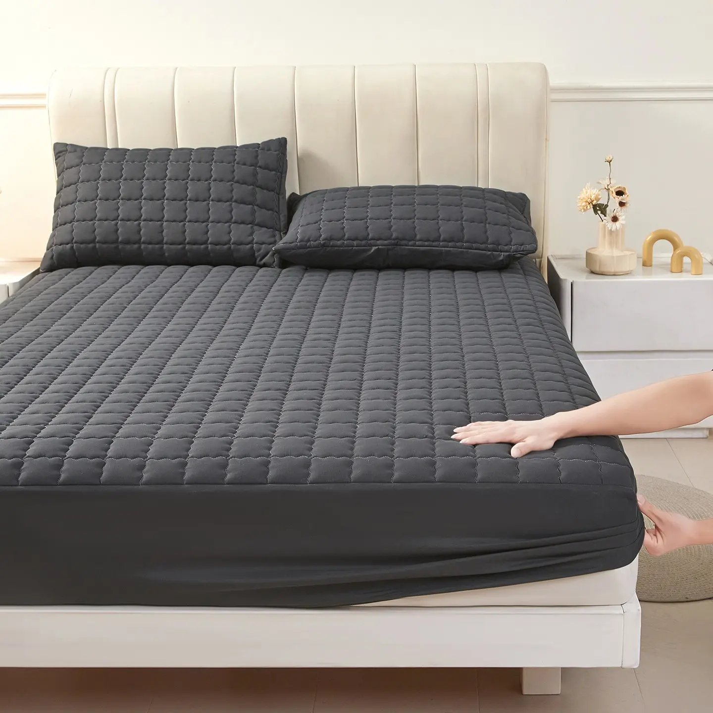 Waterproof Mattress Protector, Breathable Comfort, Elastic Band, Fitted Mattress Cover, Suitable for All Seasons, Single, Twin, King Size, Easy to Remove, Durable, Bed Protector Waterproof