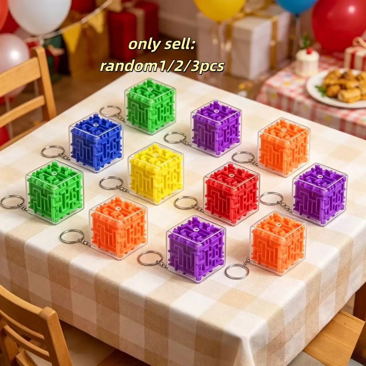3D Puzzle Keychain, Rotating Balance Maze Toy, Fun Party Gift, No Battery Needed, Multiple Colors Available, Unique Souvenir