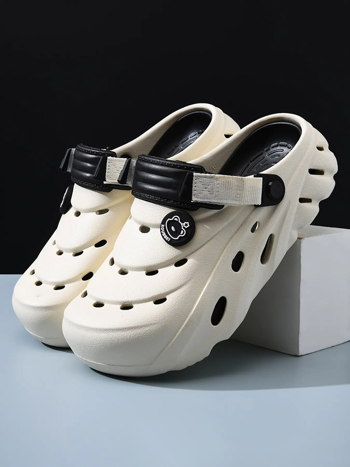 Couple Platform Clogs Cute Bear Charms EVA Garden Shoes Adjustable Strap Slides For Men Women