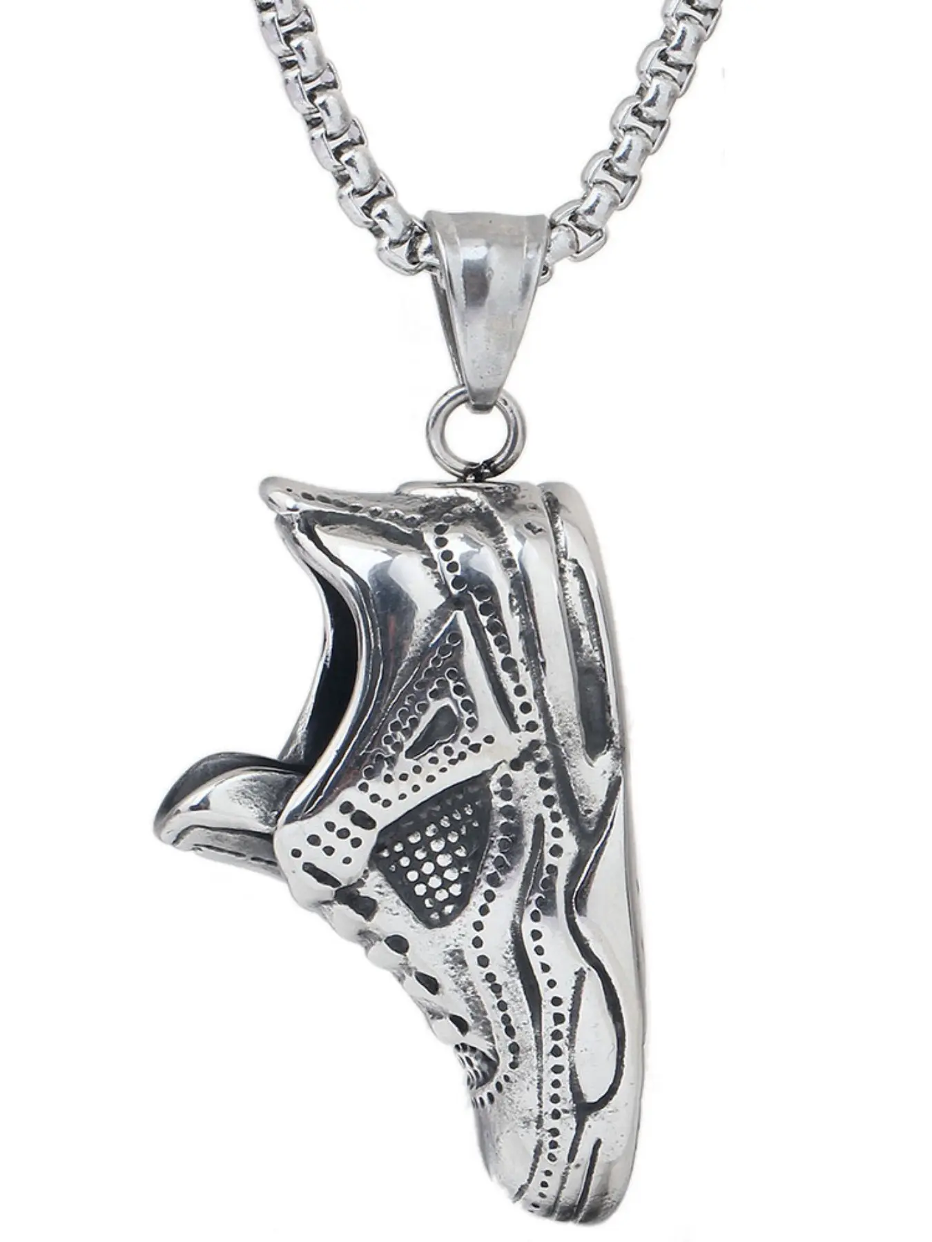 Unique Hip-Hop Creative Streetwear Sneakers, Aj Basketball Shoes, Vintage Worn Trendy Necklace, Titanium Steel Shoe Necklace, Fashion Jewelry Accessory