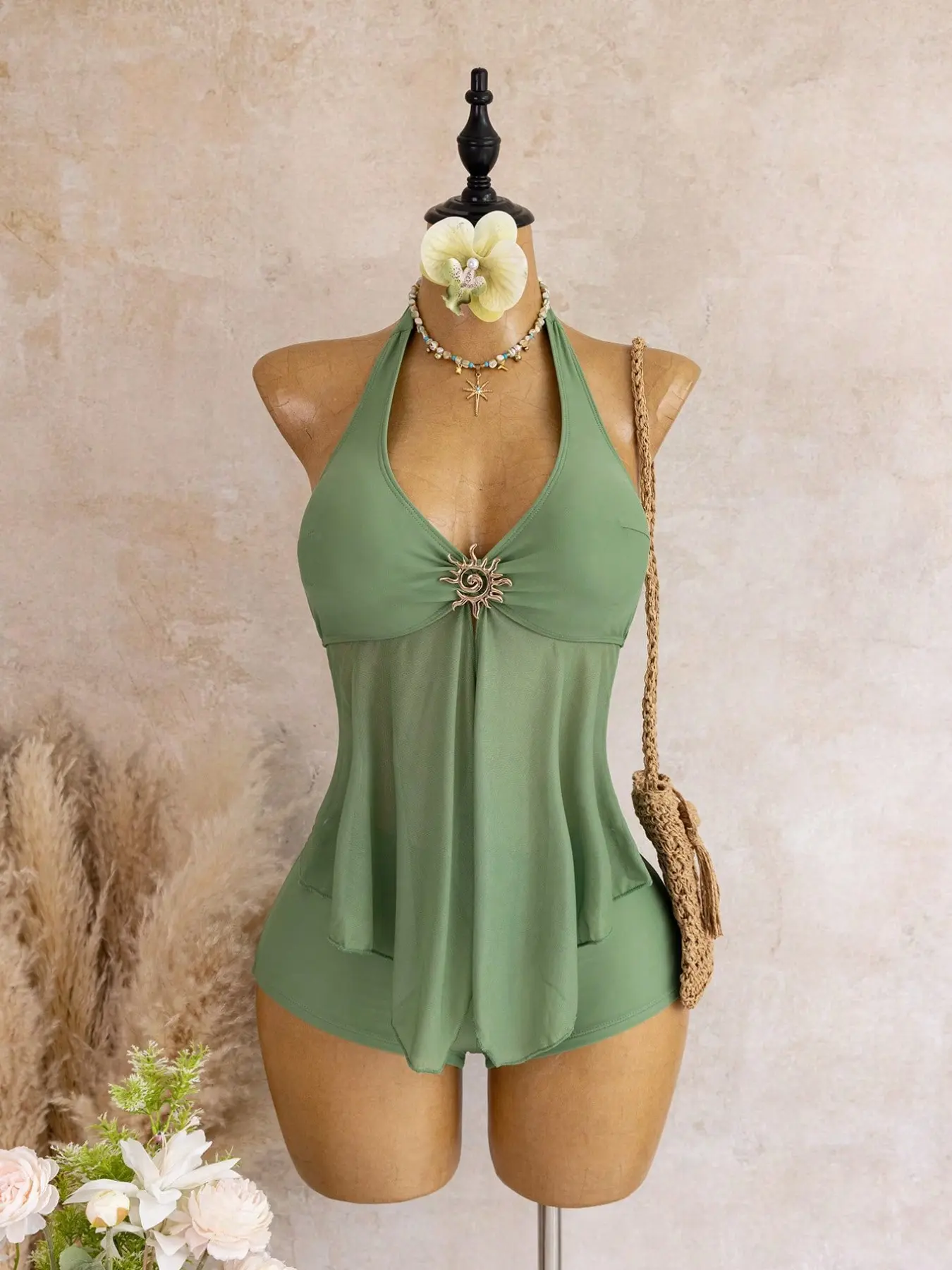 Women's Summer Vacation Style Matcha Halter Sunflower Decoration Mesh Belly Cover Bikini Bottoms, Beach Party Two-Piece Swimsuit Set, Halter Neck Tankini