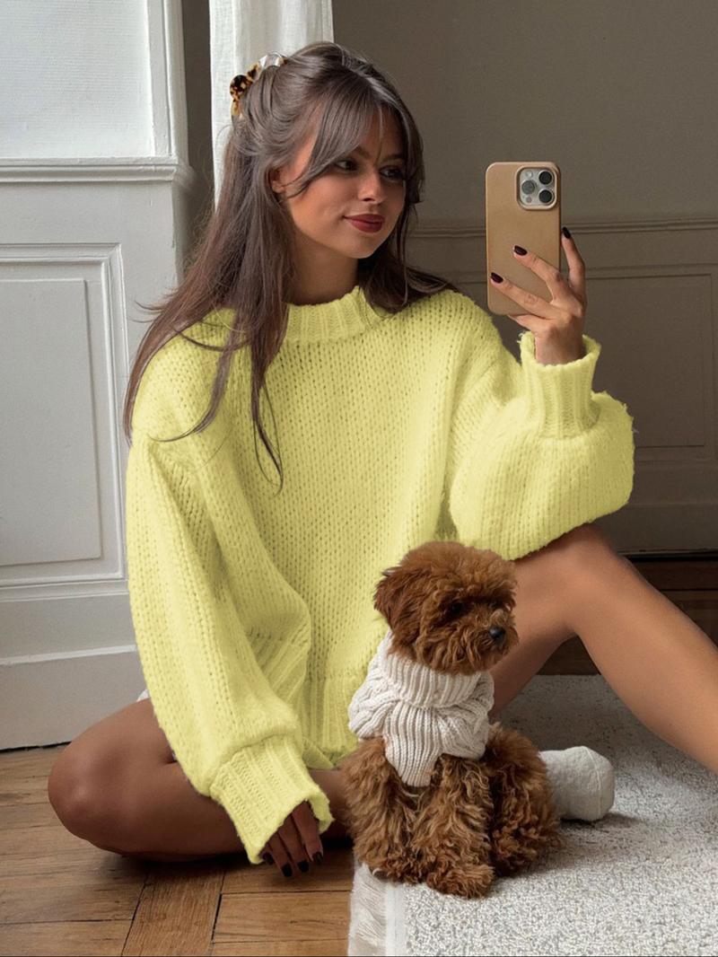 Women's Casual Round Neck Long Sleeve Sweater, Plain Knit Pullover Top for Winter, Fitted Style, Moderate Fabric Thickness Knitwear