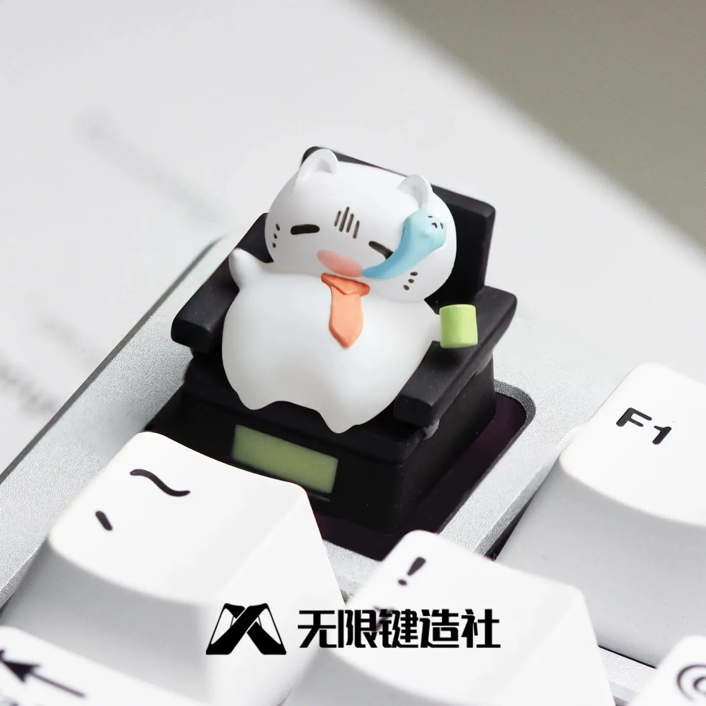 Social Animal Meow Creativity Keycap Cat Cute Esc Replacement Keyboard Accessory Resin Keycap Single Decoration Wage Earner Gift