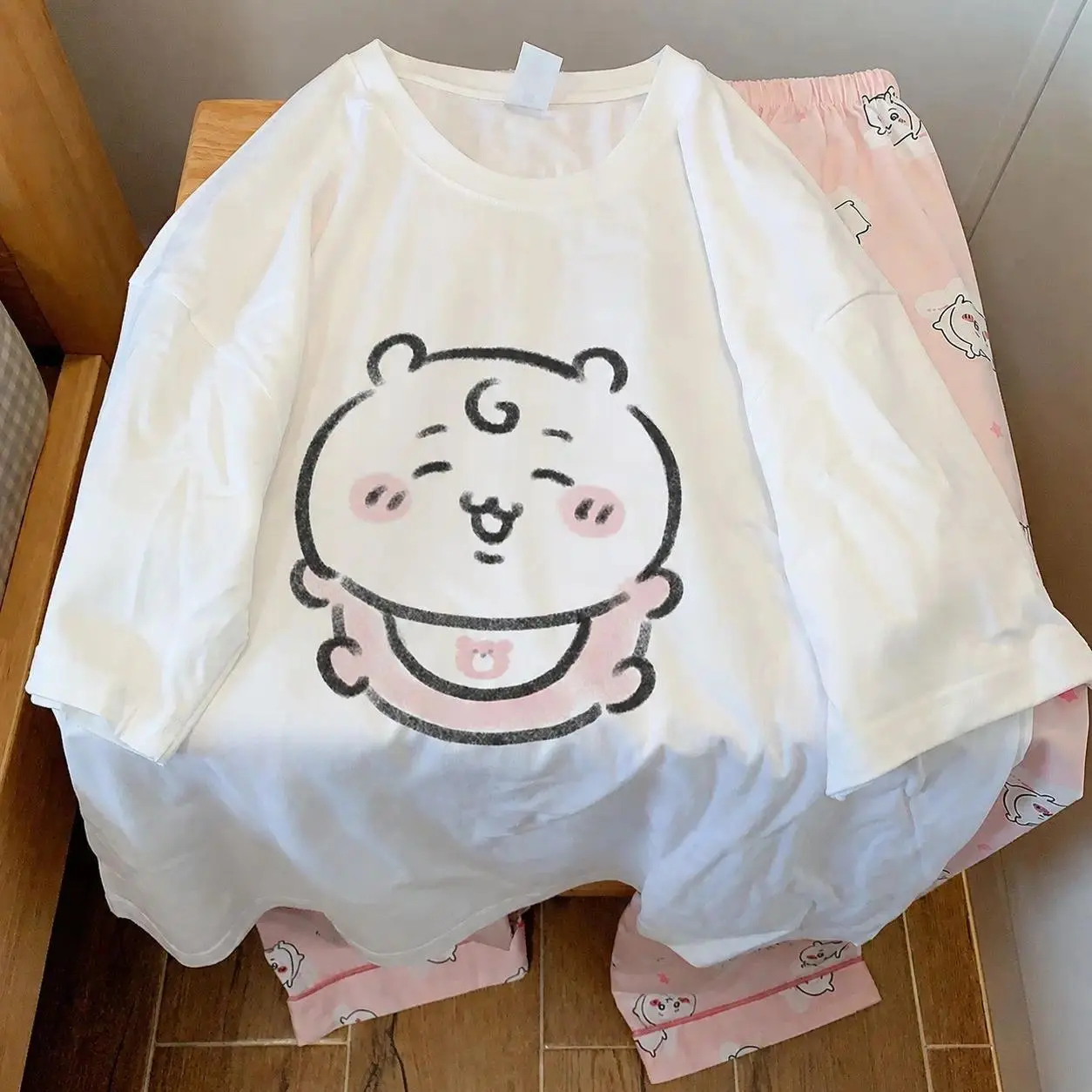 2Pcs Anime Chiikawa Pajama Set Usagi Homewear Hachiware Round Neck Tops and Pants Set Cute Cartoon Household Clothes Set Gift