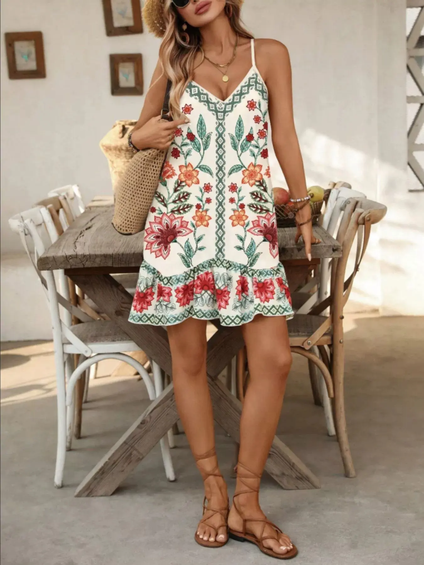 Tropical Print Thin Strap Sleeveless Breathable Lightweight A-Line Bohemian Beach Vacation Dress for Women, Summer Dress with Floral Pattern, Casual Style for Daily Wear