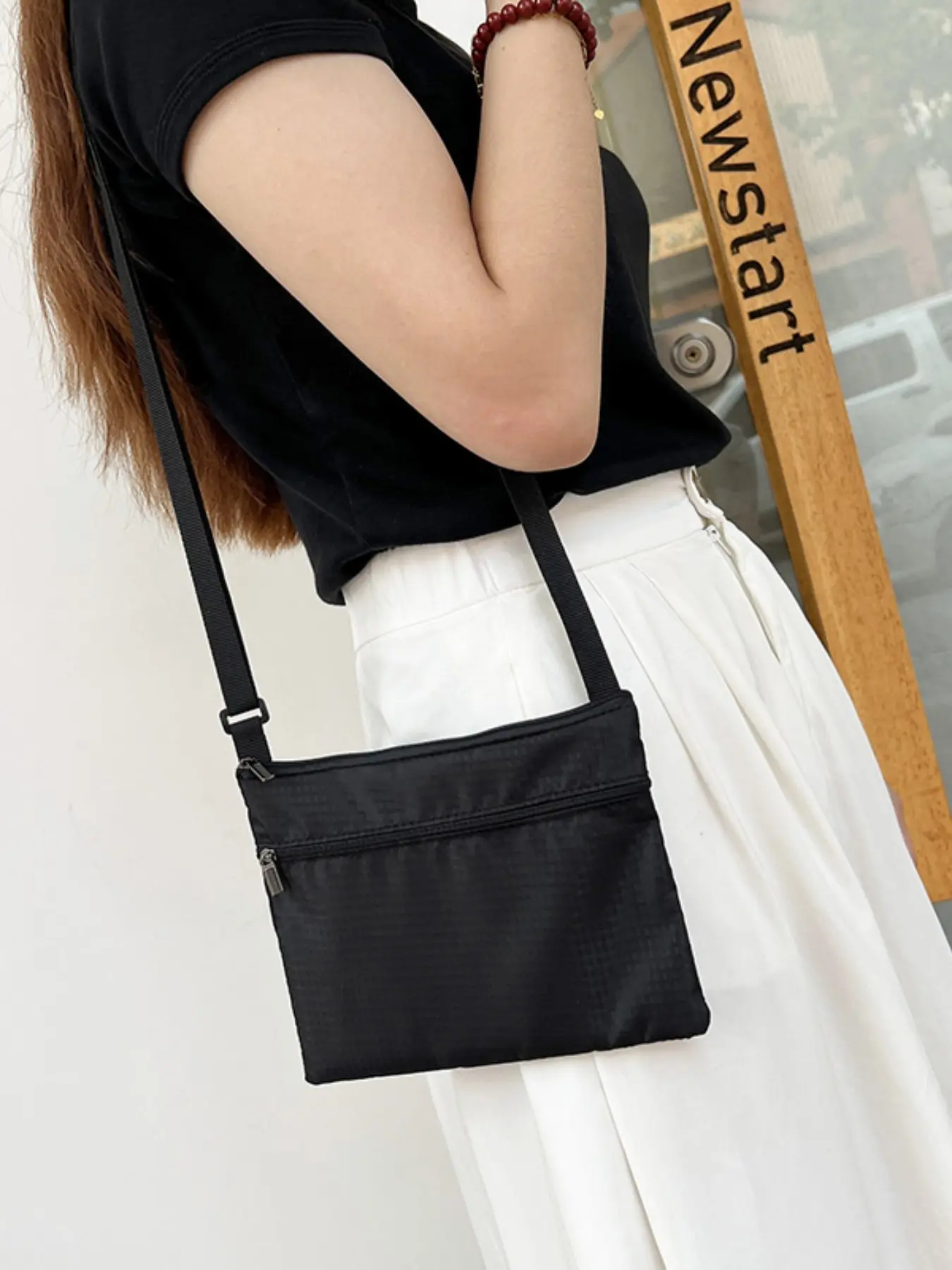 Mini Crossbody Bag, Shoulder Bag, Phone Case, Key Holder, ID Wallet, Compact and Stylish Accessory for Daily Use