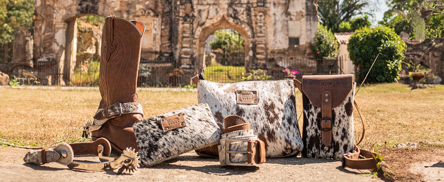 Ring Case Handmade from Full Grain Leather, Engagement Pouch, Bride & Groom Jewelry Storage, Marriage Travel, Ring Bearer, Proposal Ring Holder - Furry