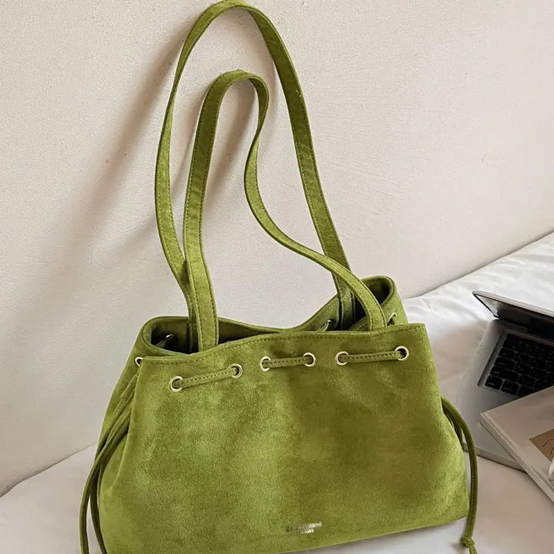 Autumn and winter casual retro exquisite drawstring closure tote bag, fashionable and versatile large capacity shoulder bag, suitable for dates, parties and daily social occasions, PU Shoulder Bags