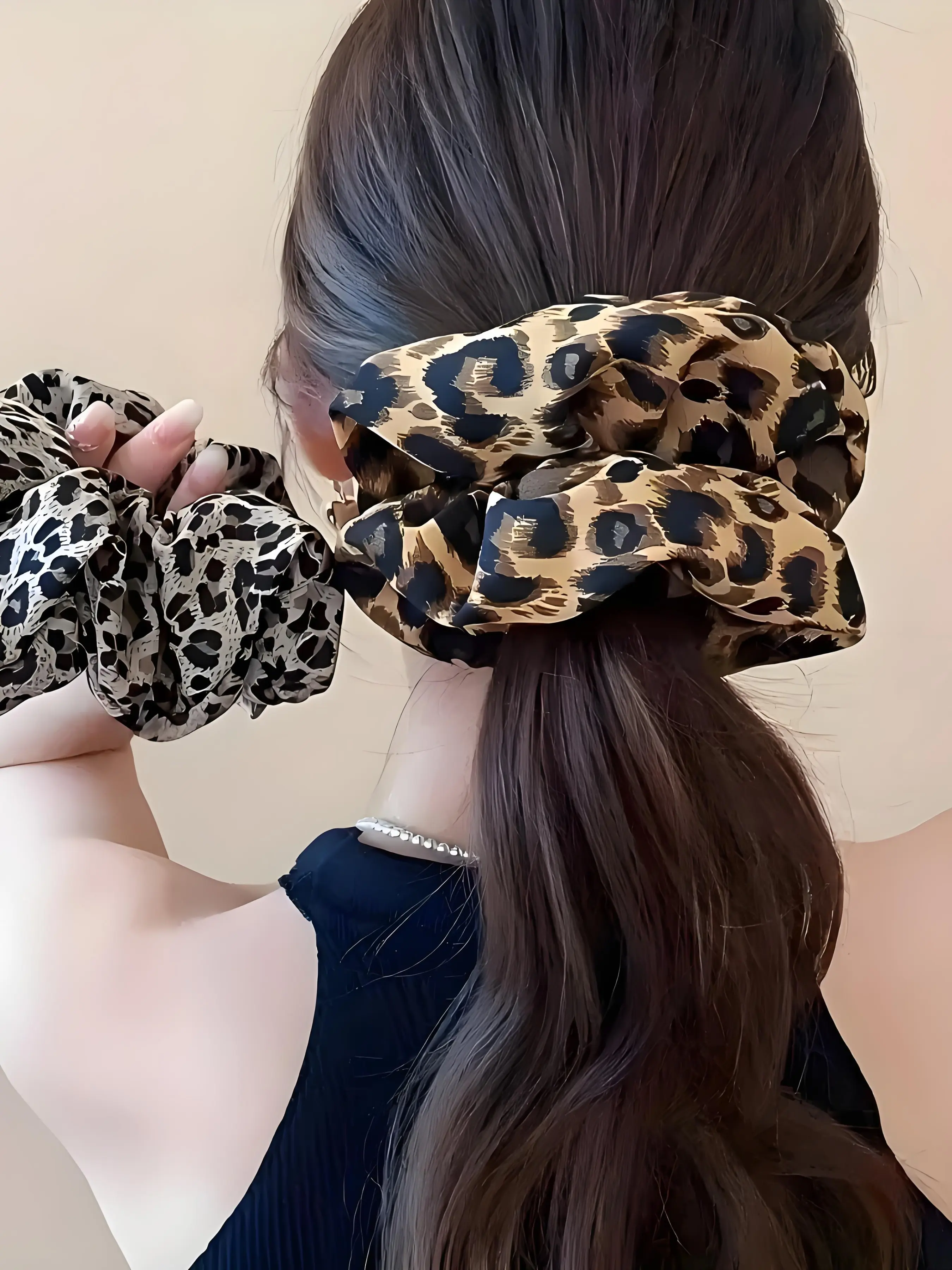 2-Pack Leopard Print Hair Ties, Hair Scrunchie for Women, High Elasticity Fashionable Hair Bands, Soft Simple Accessories, Perfect for Thick Hair, Daily Use