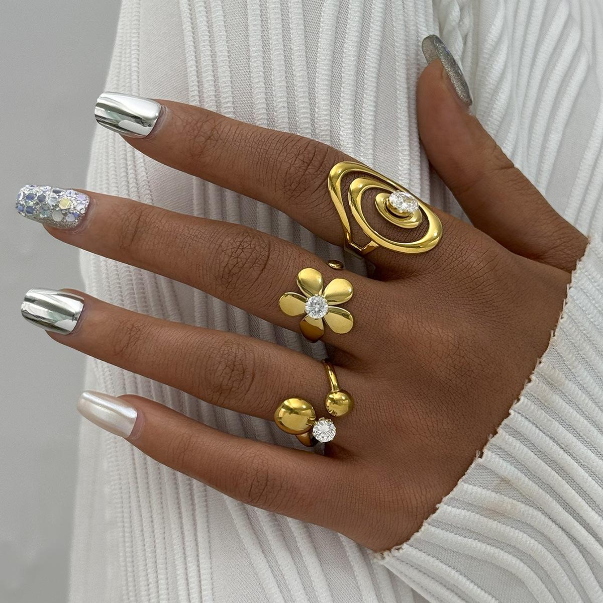 1pc 18K Gold Plated Zircon Flower Open Ring for Women, Stainless Steel Minimalist Summer Adjustable Jewelry, Everyday Wear Party Gift for Girlfriend Mom Friend Gold-Plated Striped Couple Stacking