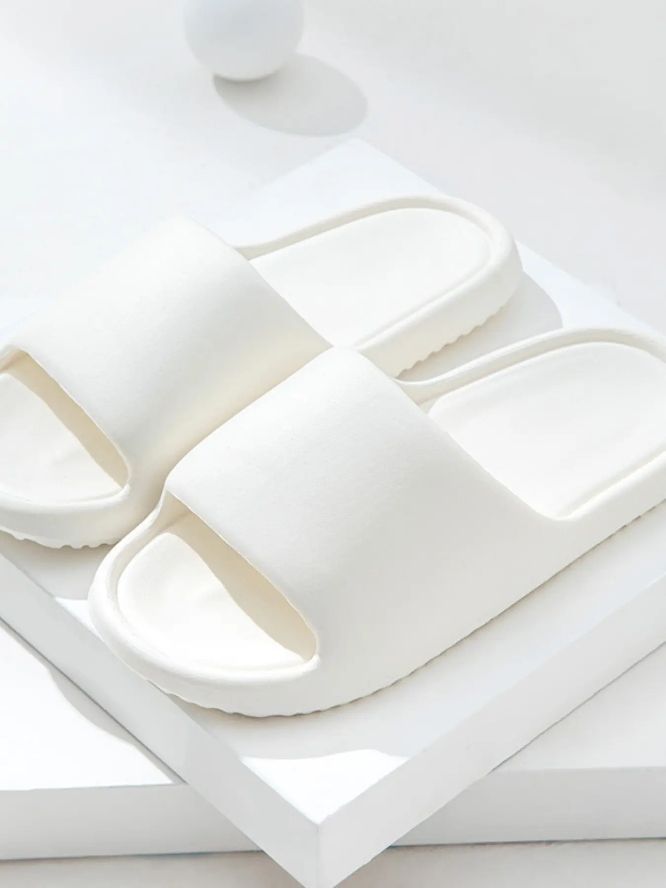 Women's Summer Slip-On Shoes, Non-Slip Indoor & Outdoor, Thick Sole Design, Couples' Bathroom Slippers, Comfortable Home Footwear
