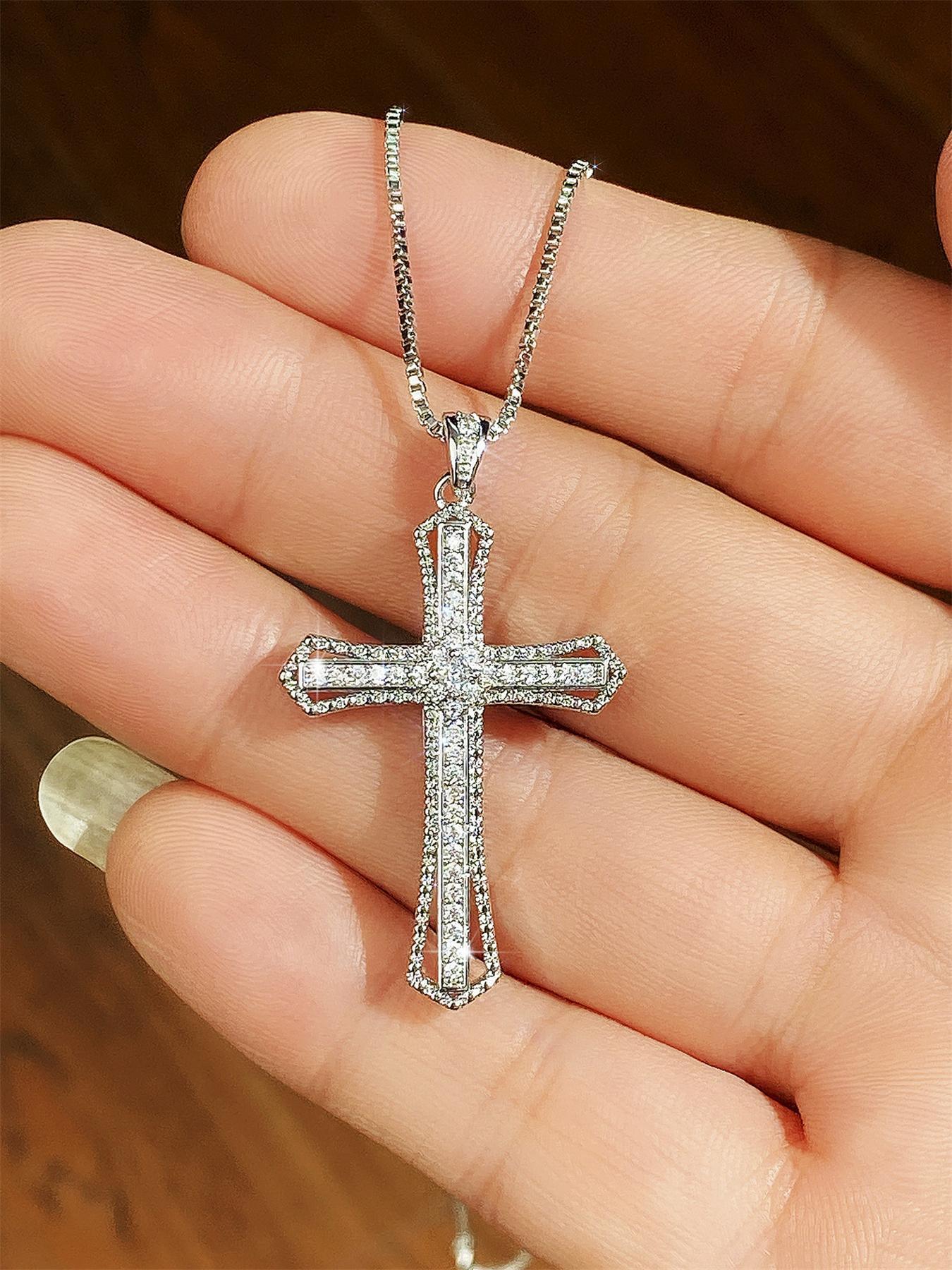 Rhinestone Decor Cross Pendant Necklace for Women, Exquisite Trendy Matching Necklace, Fashion Accessories for Party & Daily Wear