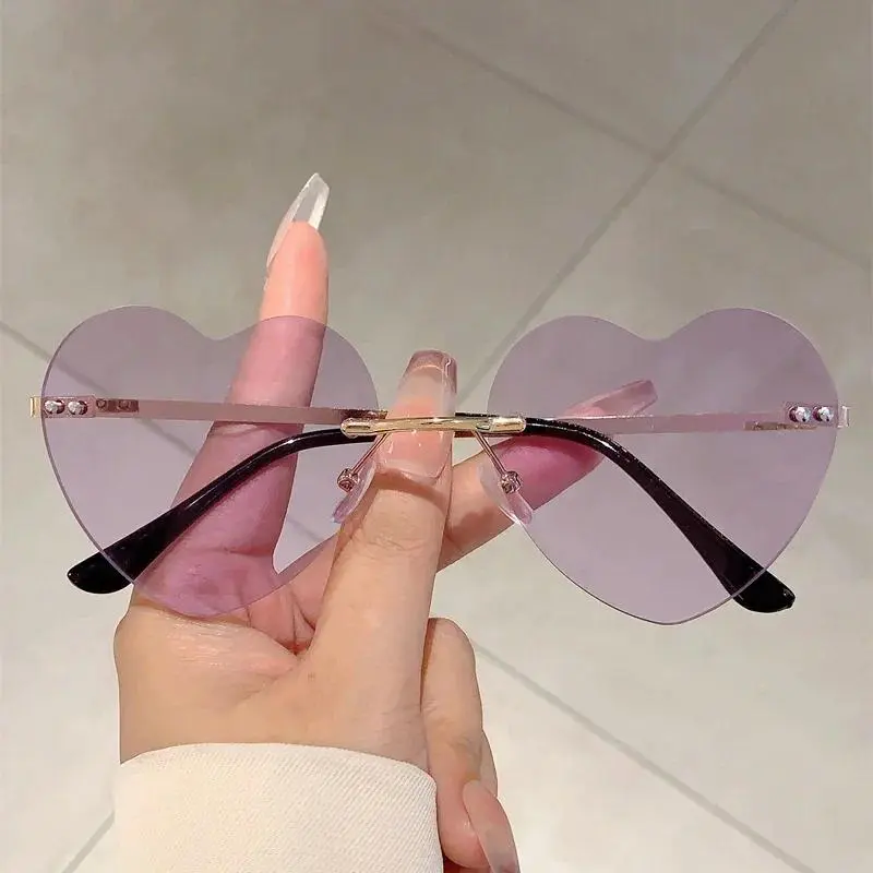 Cute Heart Shape Sunglasses New Fashion Vintage Rimless Solid Color Shades Women Trendy Brand Design Beach Sun Glasses