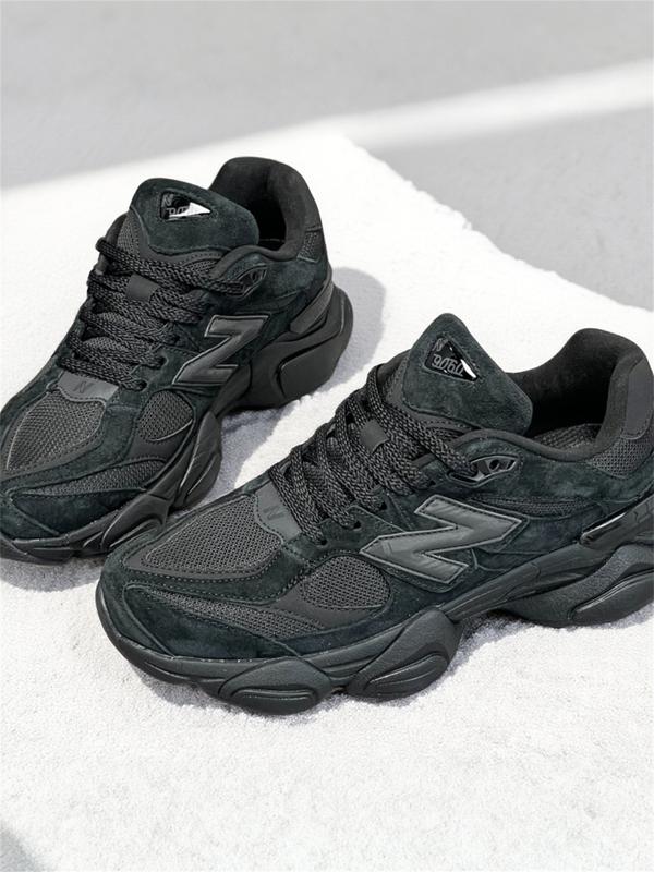 9060Retro chunky sneakers, patchwork design, daily versatile