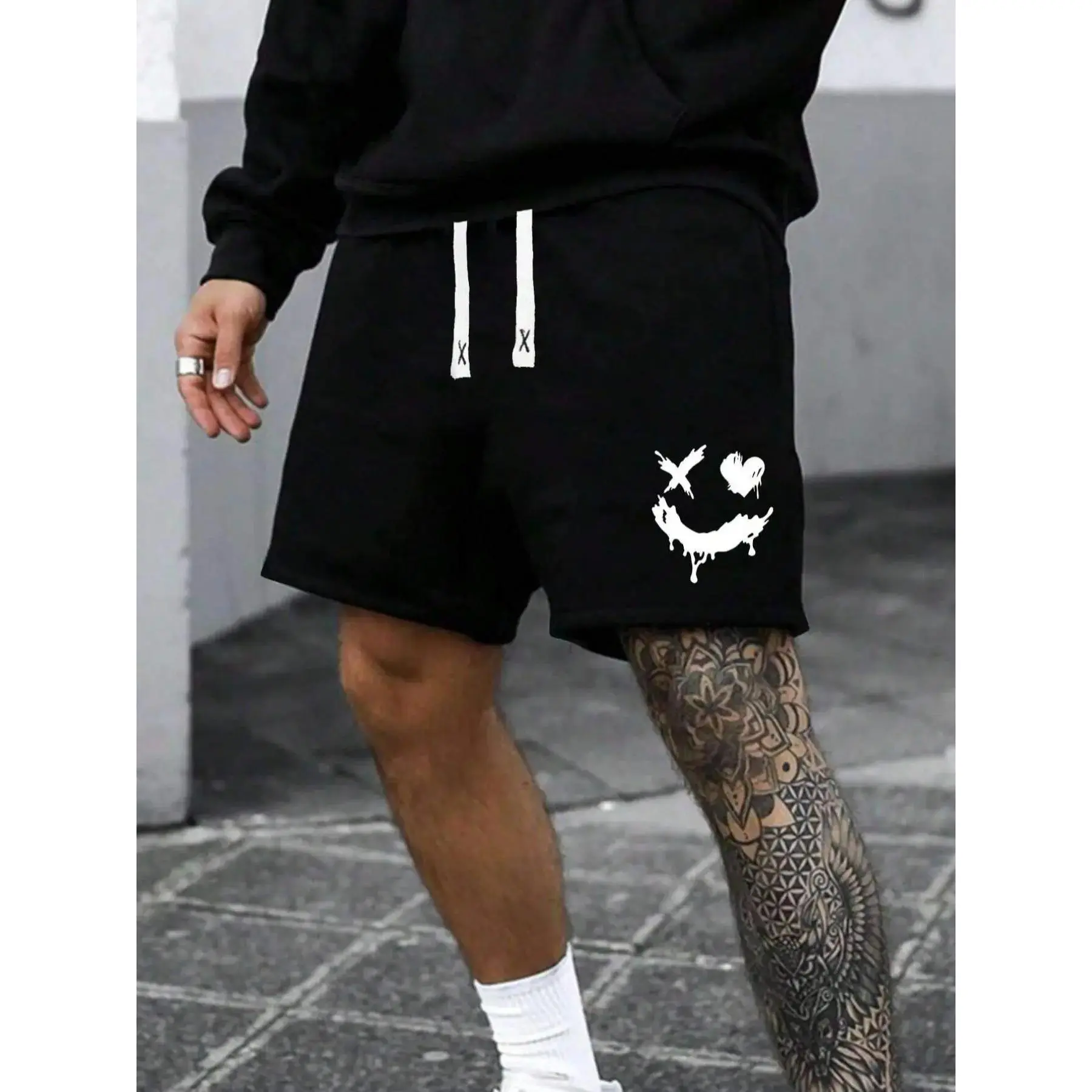 Men's Solid Graffiti Smile Face Print Drawstring Waist Casual Streetwear Loose Breathable Comfortable Pocket Summer Shorts, All-match Daily Wear Men's Bottoms