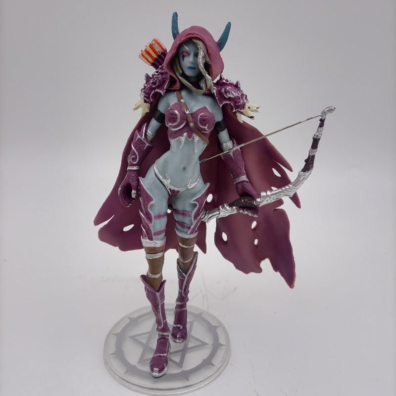 Collectible Anime Figure Statues - Resin Collectibles Suitable for / Use, Chibi-Style & Realistic Anime Characters, New Year's Gift for, Desk, Shelf Display - Resin Figurines