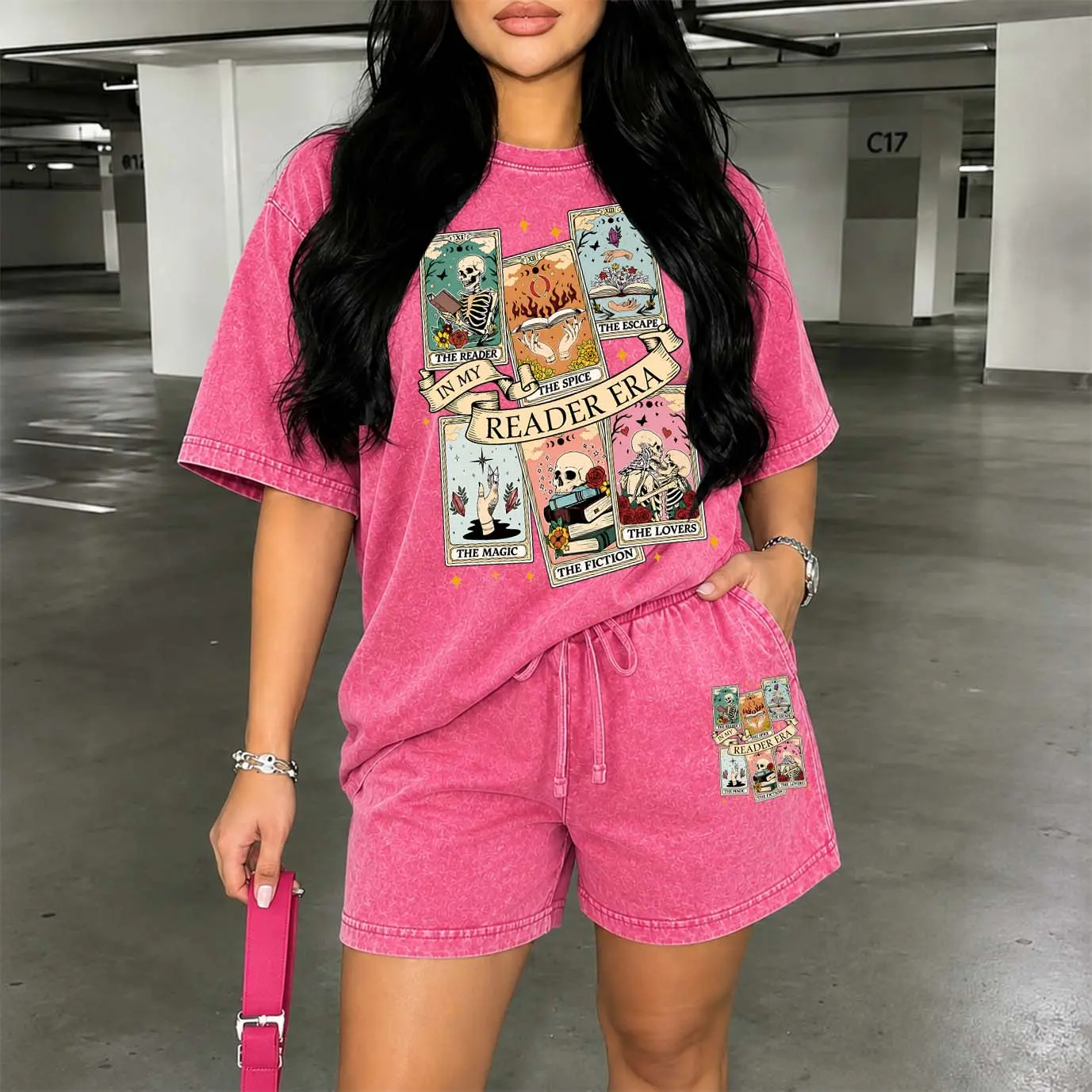 Women's Washed Cotton Shorts Two-Piece Set: A Uniquely Styled Halloween Ghost-Themed Party Outfit. Featuring "In My Reader Era" Tarot Card Patterns, And Pumpkin Designs. Also Suitable As Casual Summer Loungewear.