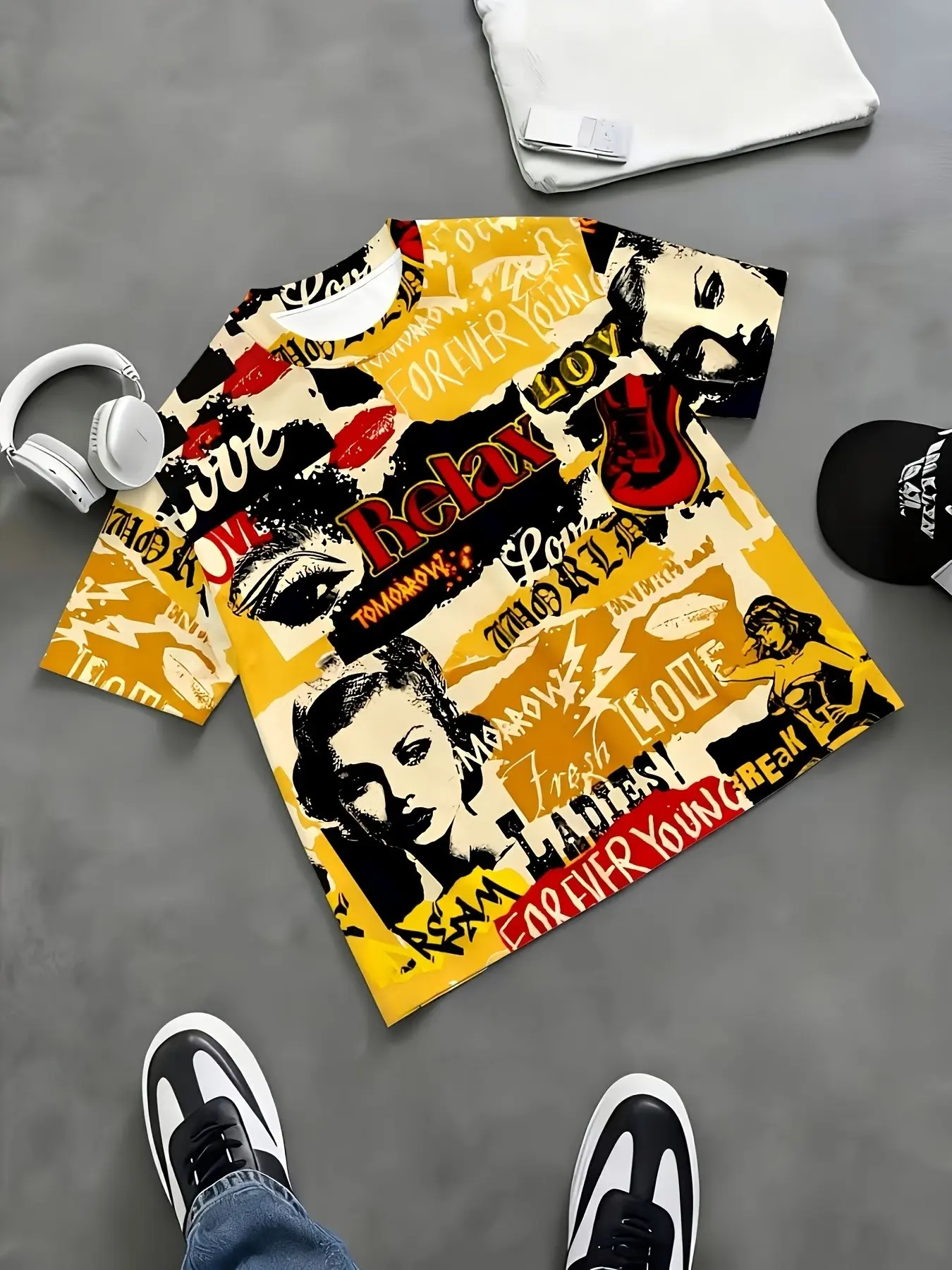 Men's Round Neck Short Sleeve T-Shirt, Retro Magazine Patch, Forever Young Relax Slogan, Streetwear Casual Tee