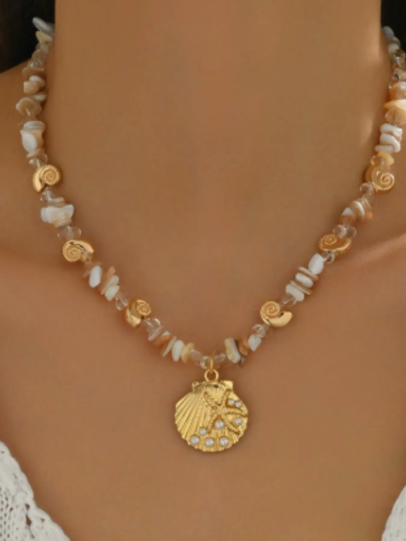 Trendy Shell Pendant Necklace for Women, Bohemian Style Chunky Seashell Locket Chain, Fashionable Jewelry Accessory